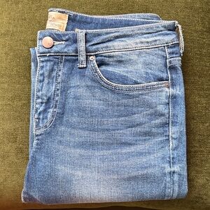 BKE Classic Blue Skinny Jeans “Payton”